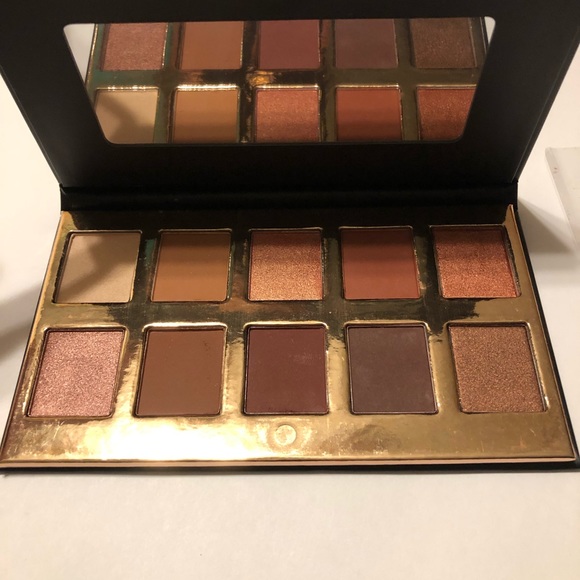 Crown Pro Eyeshadow Palette - Picture 2 of 2